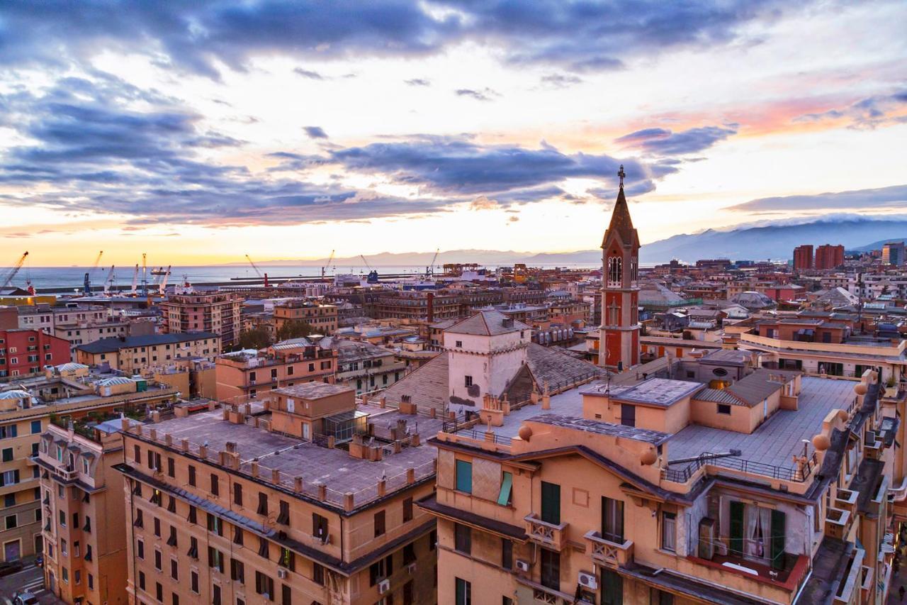 La Torre Di Dante Luxury Apartment Genoa Bagian luar foto